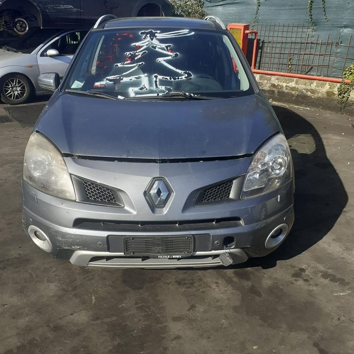 Dezmembrez Renault Koleos 2.0 diesel 2008