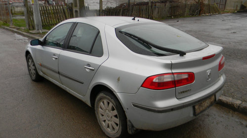 Dezmembrez Renault LAGUNA 2 2001 - 2007 