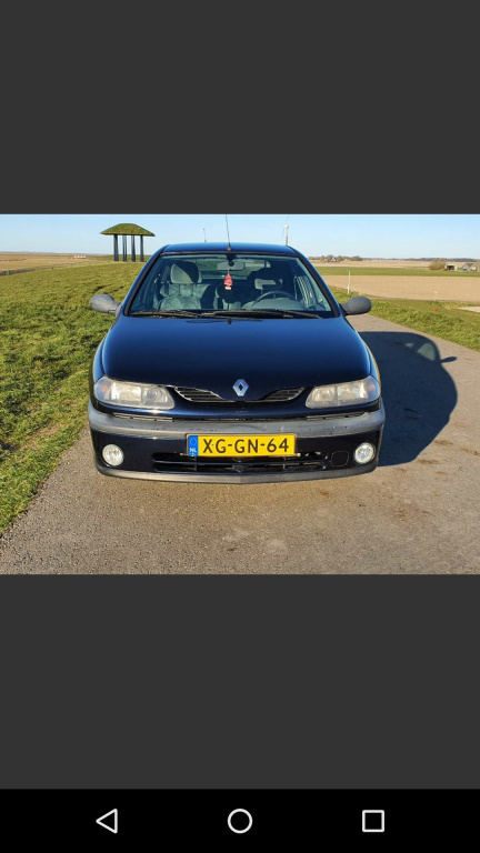 Dezmembrez Renault Laguna 2000 Hatchback 1,6