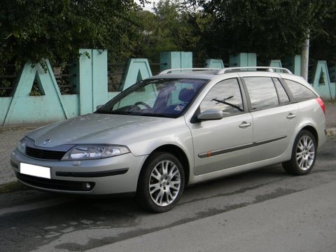 Dezmembrez Renault Laguna II 1.9 dCi, caravan 2003