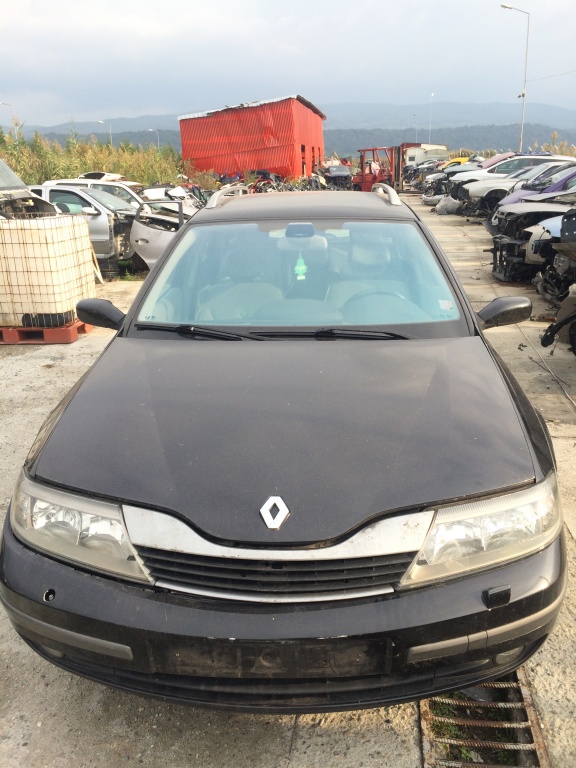 Dezmembrez Renault Laguna II 2.2 dCi
