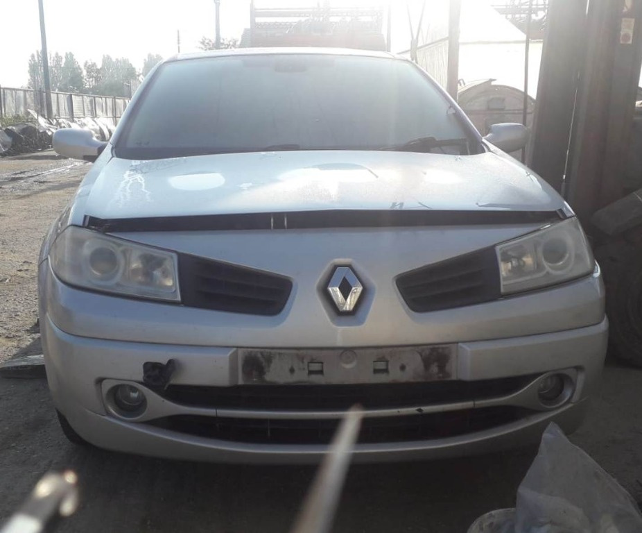 Dezmembrez Renault Megane 2 1.6-16v K4M 