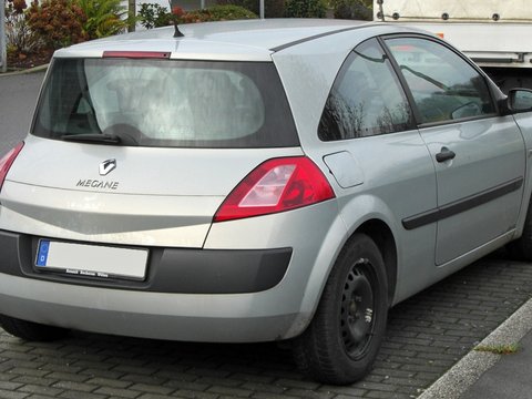 Dezmembrez Renault Megane 2 Coupe 1 5 Dci Euro 4 Din 2008