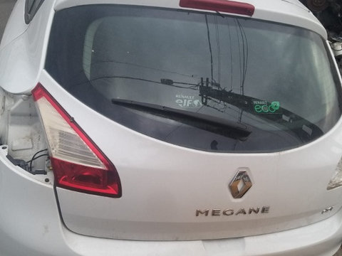 Dezmembrez Renault Megane 3 din 2011, K9K R8