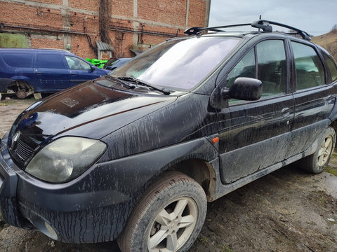 Dezmembrez Renault Scenic 2001 Break 2.0