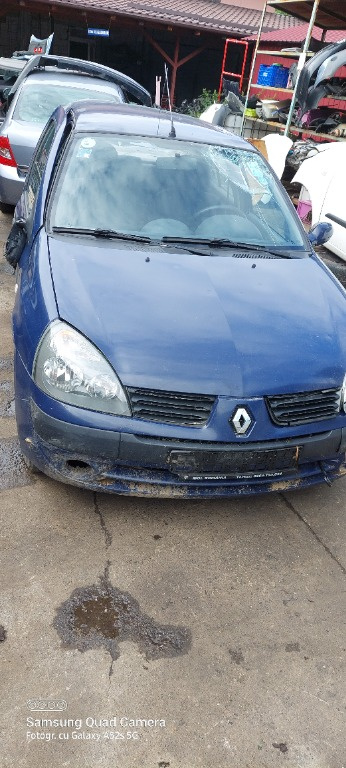 Dezmembrez Renault Symbol an 2007 1.4 mpi 84.000 km