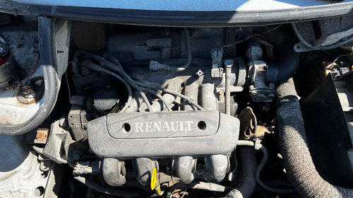 Dezmembrez Renault Twingo I 1.2i D7F704