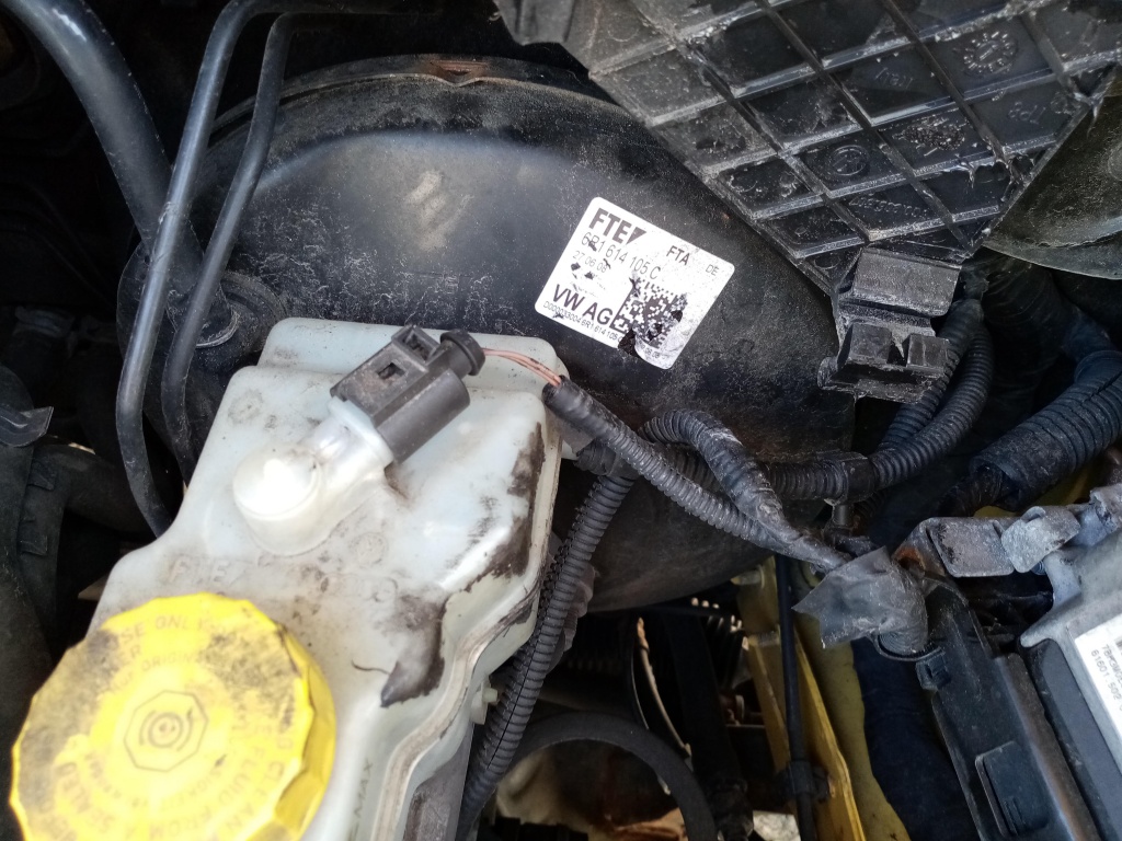 Dezmembrez Seat Ibiza 6J 1.4 16V motor B