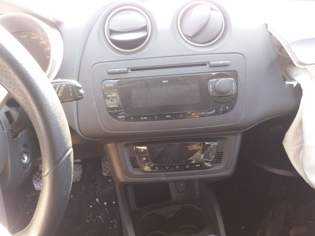 Dezmembrez Seat Ibiza Coupe 1.6TDI an 20