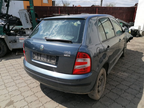 Dezmembrez skoda fabia 1.4 16v an 2002