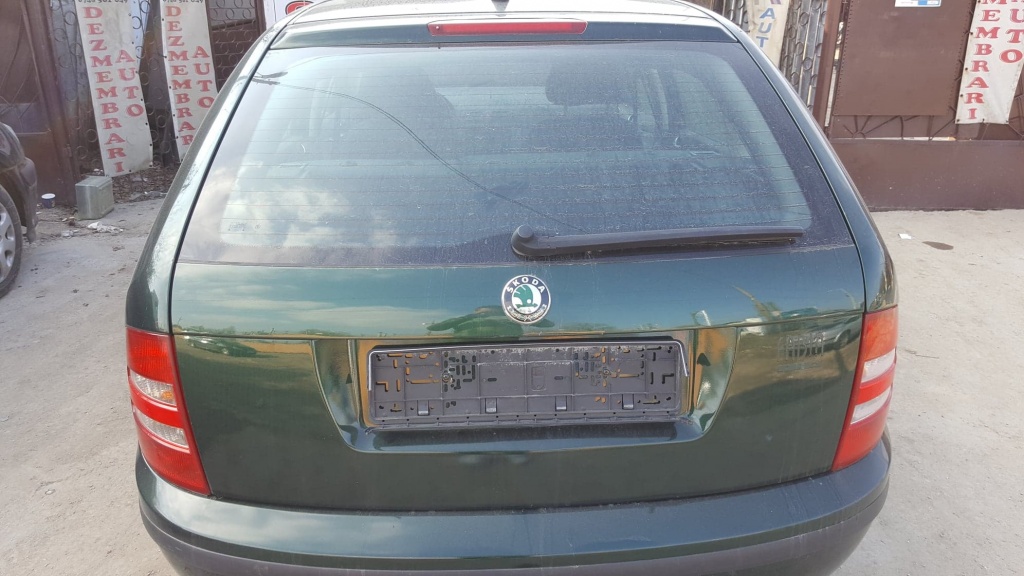 Dezmembrez Skoda Fabia 2001 break 1.4 16