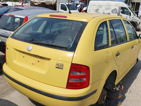 Dezmembrez Skoda Fabia 2002 1.9sdi