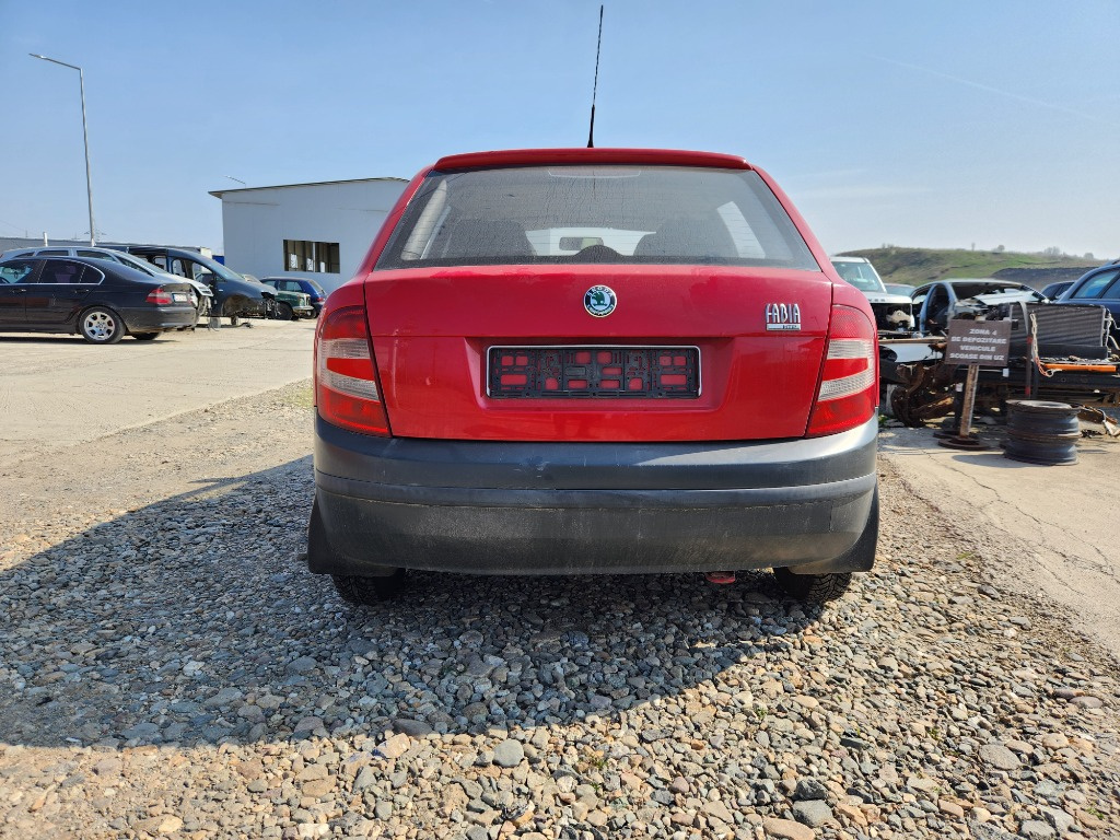 Dezmembrez Skoda Fabia 2007 Hatchback 1.