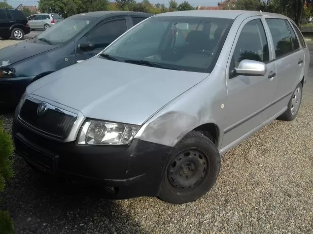 Dezmembrez Skoda Fabia BBY 1,4i 16 valve