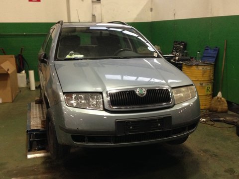 Dezmembrez skoda fabia combi 1.9 sdi ASY