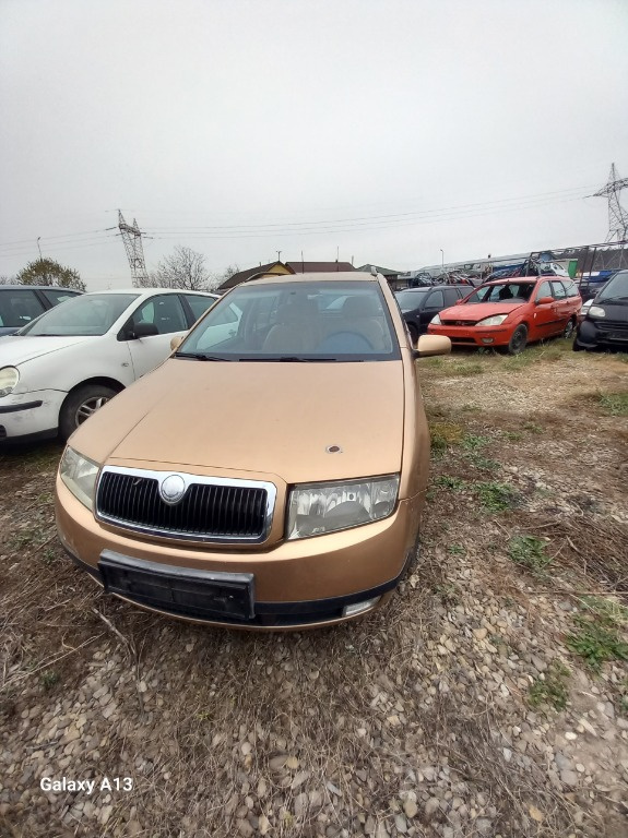 Dezmembrez skoda fabia din 2001 1.4 mpi