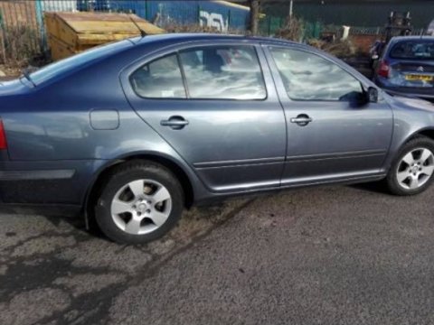 Dezmembrez skoda octavia 2 2007 1.9 5 trepte