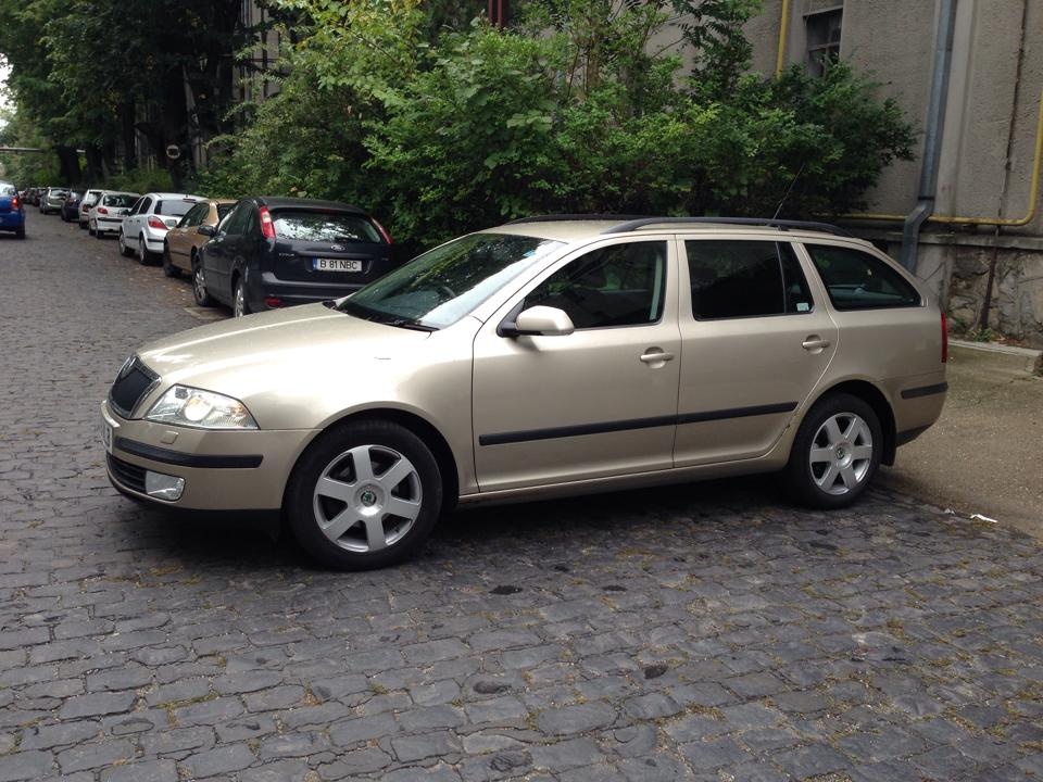 Dezmembrez Skoda Octavia 2 an 2005 1.9 B
