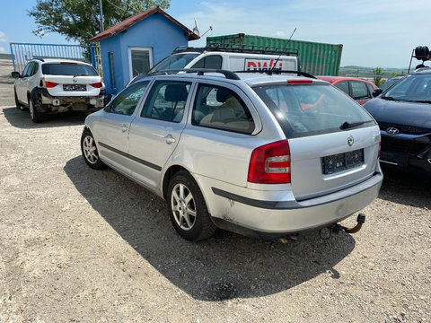 Dezmembrez Skoda Octavia 2 BLS 4 x 4