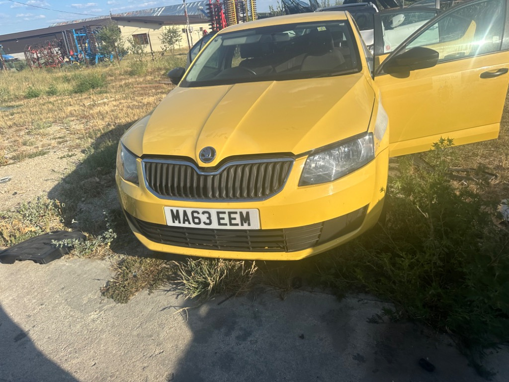 Dezmembrez Skoda Octavia 3 1.6 clh manuala 2013 - 2017