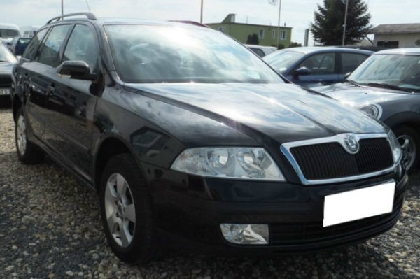 Dezmembrez Skoda Octavia II 1 6i , 2005