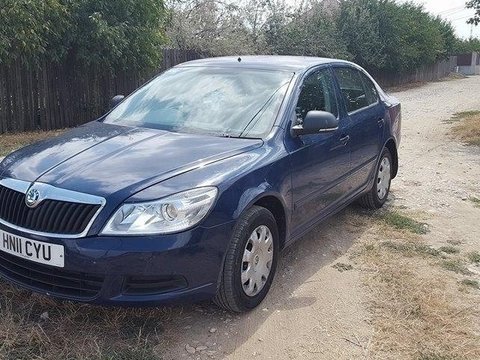 Dezmembrez skoda octavia II hatchback facelift 1.6 tdi cayc 105 cai