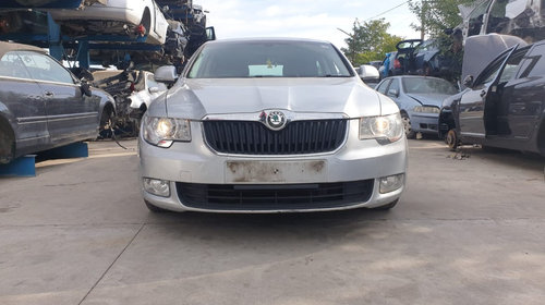 Dezmembrez Skoda Superb 1.6 TDi 2011 cod