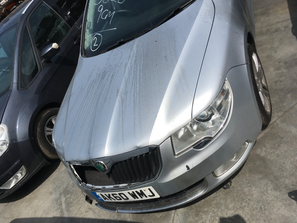 Dezmembrez Skoda Superb 2 2010 Break 2.0 TDI