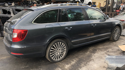 Dezmembrez Skoda Superb 2 2014 Combi 2.0