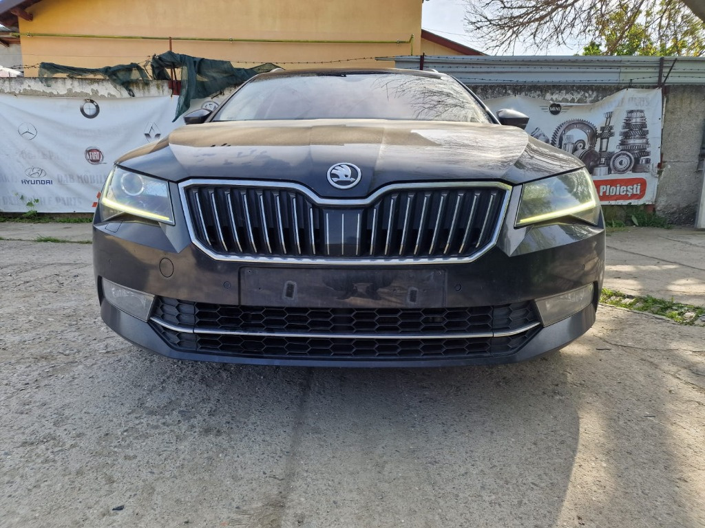 Dezmembrez Skoda Superb 3 Combi An 2017