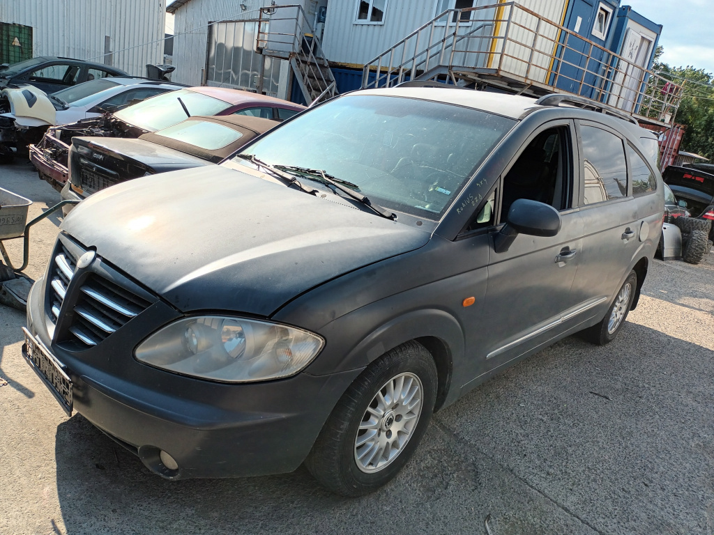 Dezmembrez Ssangyong RODIUS 2005 - Prezent 2.7 Xdi 4WD D27DT ( CP: 165, KW: 121, CCM: 2696 ) Motorina