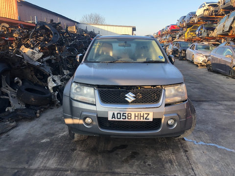 Dezmembrez Suzuki Grand Vitara 2008 SUV 1,4