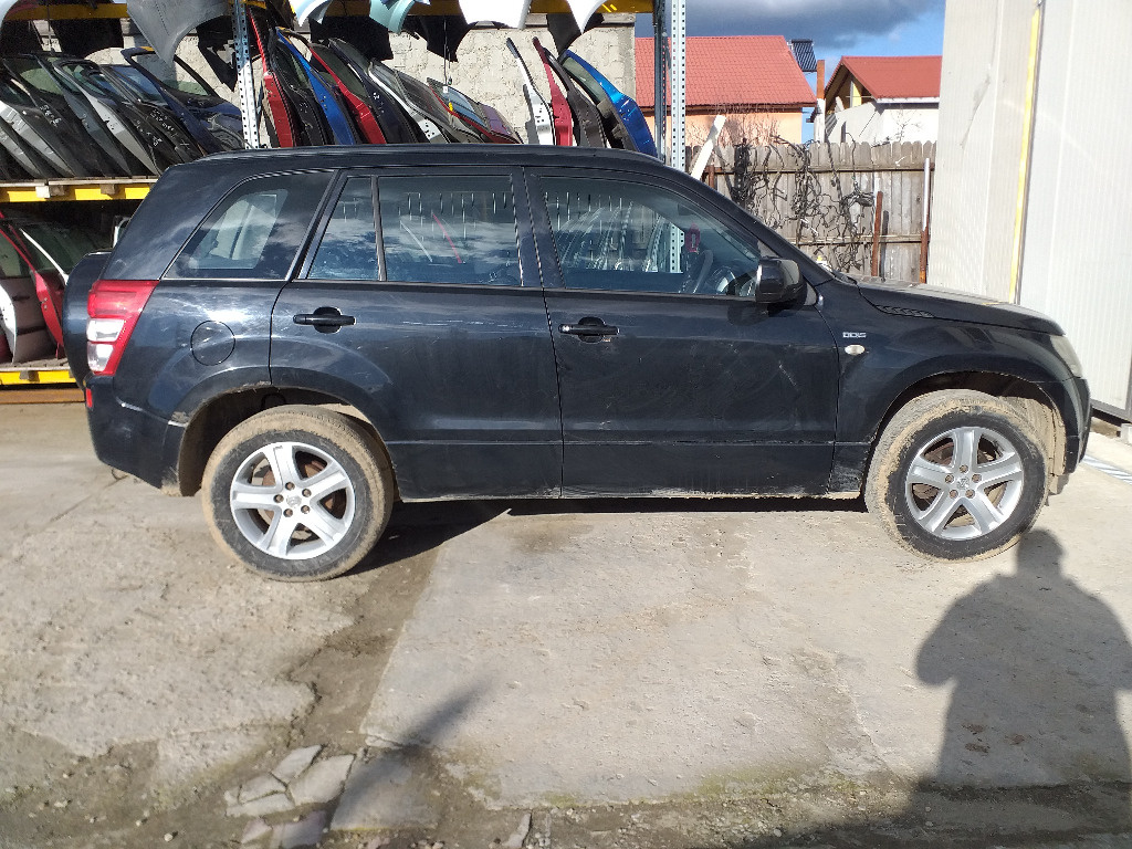 Dezmembrez Suzuki Grand Vitara , an 2006