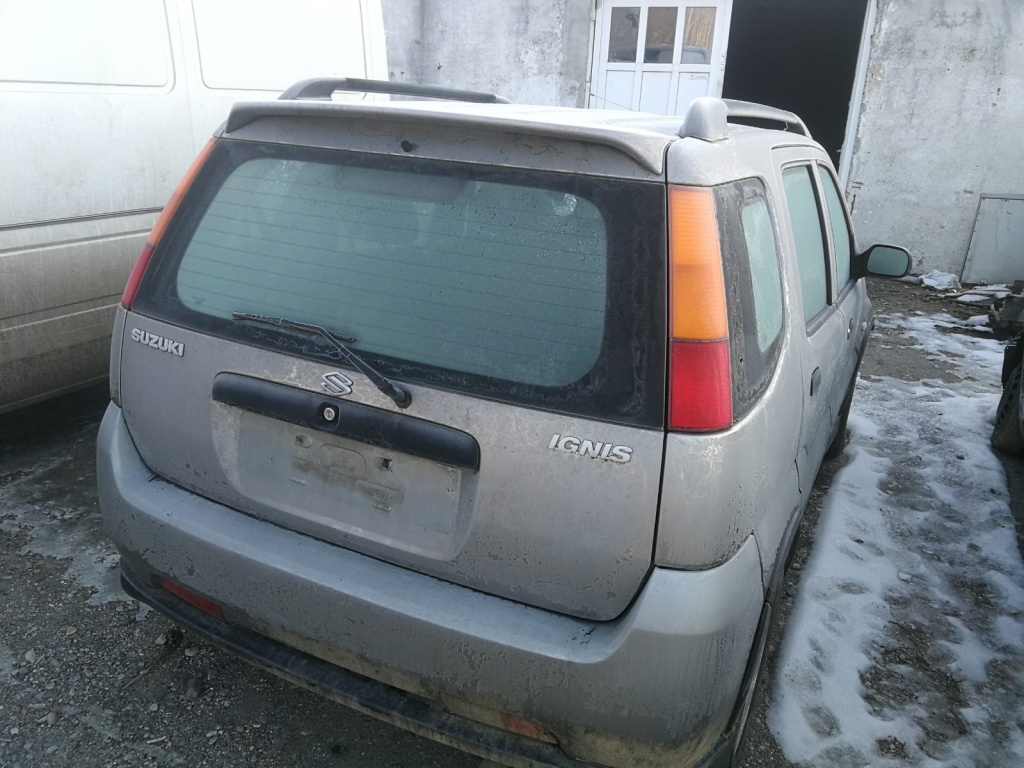 Dezmembrez Suzuki Ignis 2004 JEEP 1.3