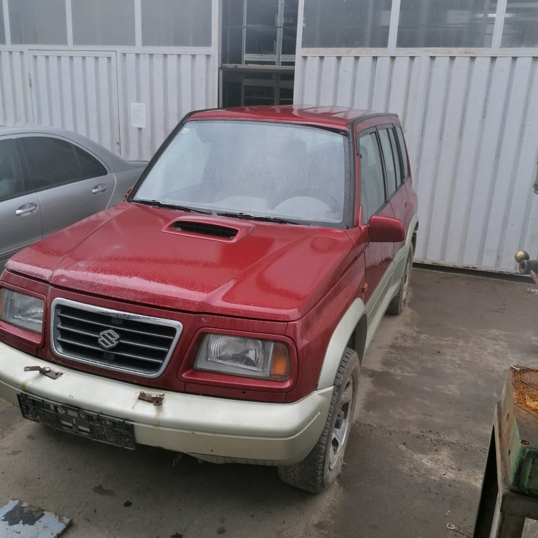 Dezmembrez Suzuki VITARA (ET, TA) 1988 - 1998 2.0 TD Tractiune Integrala (ET) RF ( CP: 71, KW: 52, CCM: 1998 ) Motorina