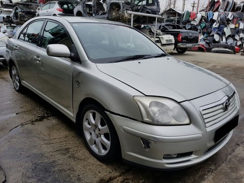 Dezmembrez Toyota Avensis 2004 2.0 d