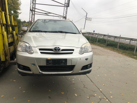 Dezmembrez Toyota Corolla 1.4 diesel 2005
