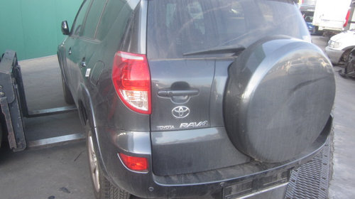 Dezmembrez Toyota RAV 4 ,2.2 D ,an 2007 