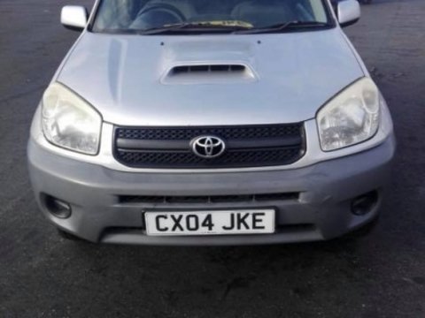 Dezmembrez toyota rav 4 2004 2.0 d