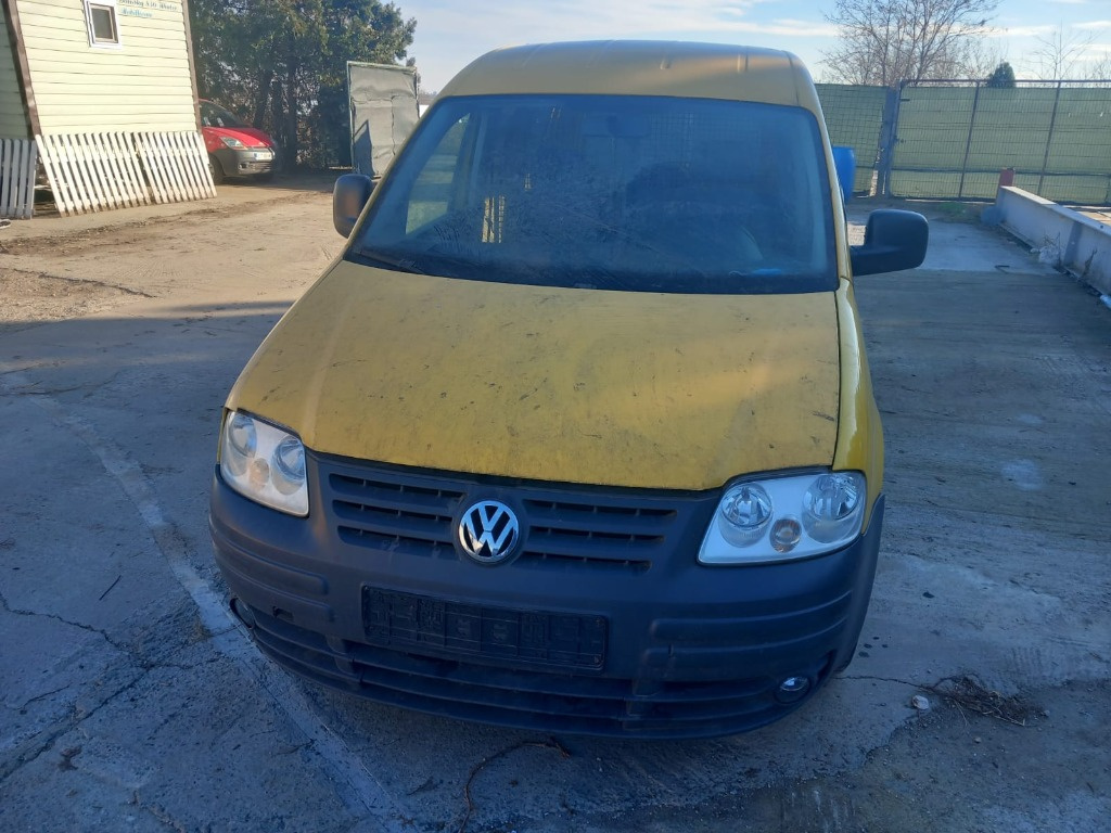 Dezmembrez Volkswagen Caddy 2006 break 2,0 sdi