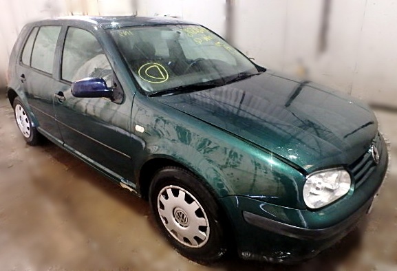 Dezmembrez VOLKSWAGEN GOLF 4, an fabr. 2001, 1.9 tdi PD