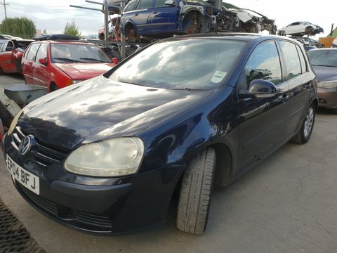 Dezmembrez Volkswagen Golf 5 1.6fsi BLP Cutie Automata