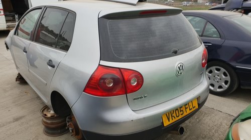 Dezmembrez Volkswagen Golf 5 2.0tdi 1.9t