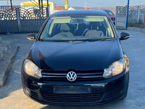 Dezmembrez Volkswagen Golf 6 1.6 diesel