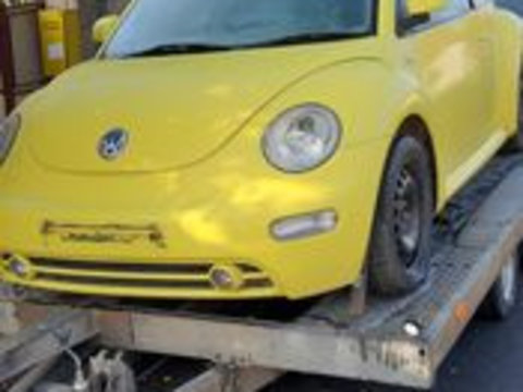 Dezmembrez Volkswagen New Beetle 2.0 benzina AQY
