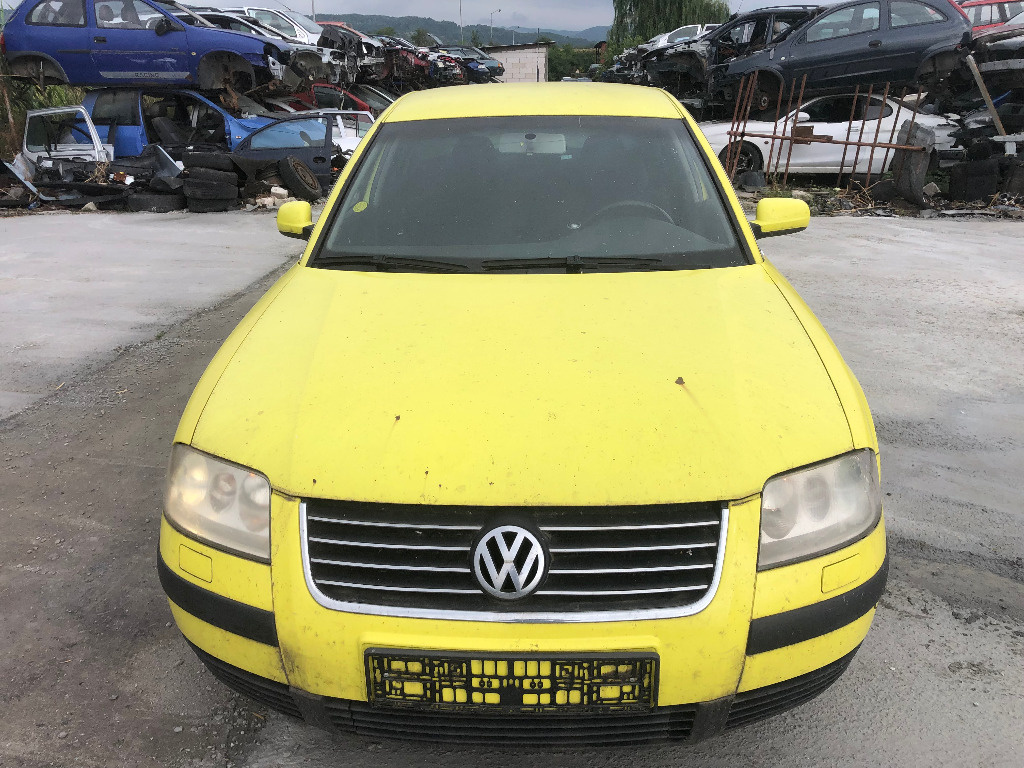 Dezmembrez Volkswagen Passat B5.5 1.9 TD