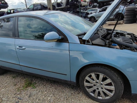 Dezmembrez Volkswagen Passat B6 2005 berlina 1.9 tdi