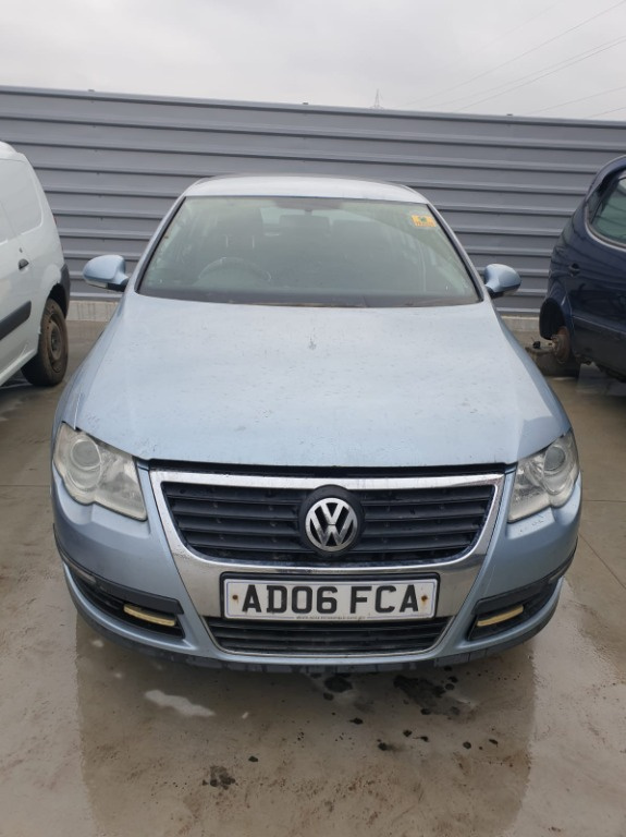 Dezmembrez Volkswagen Passat B6 2006 Berlina 1.9