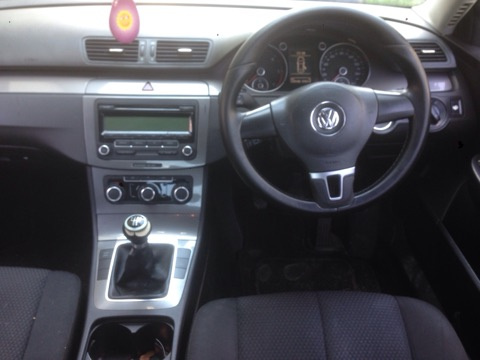 Dezmembrez Volkswagen Passat B6 2010 LIM