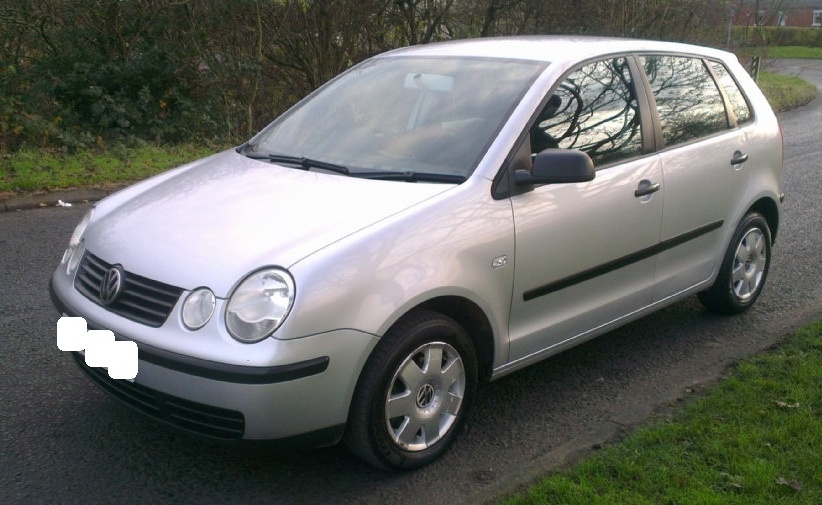 Dezmembrez Volkswagen Polo 2004